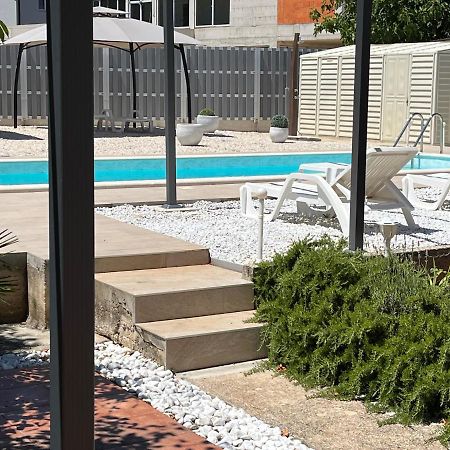 Grey Pearl With Free Ev Ch-Station Apartment Valbandon Exterior foto